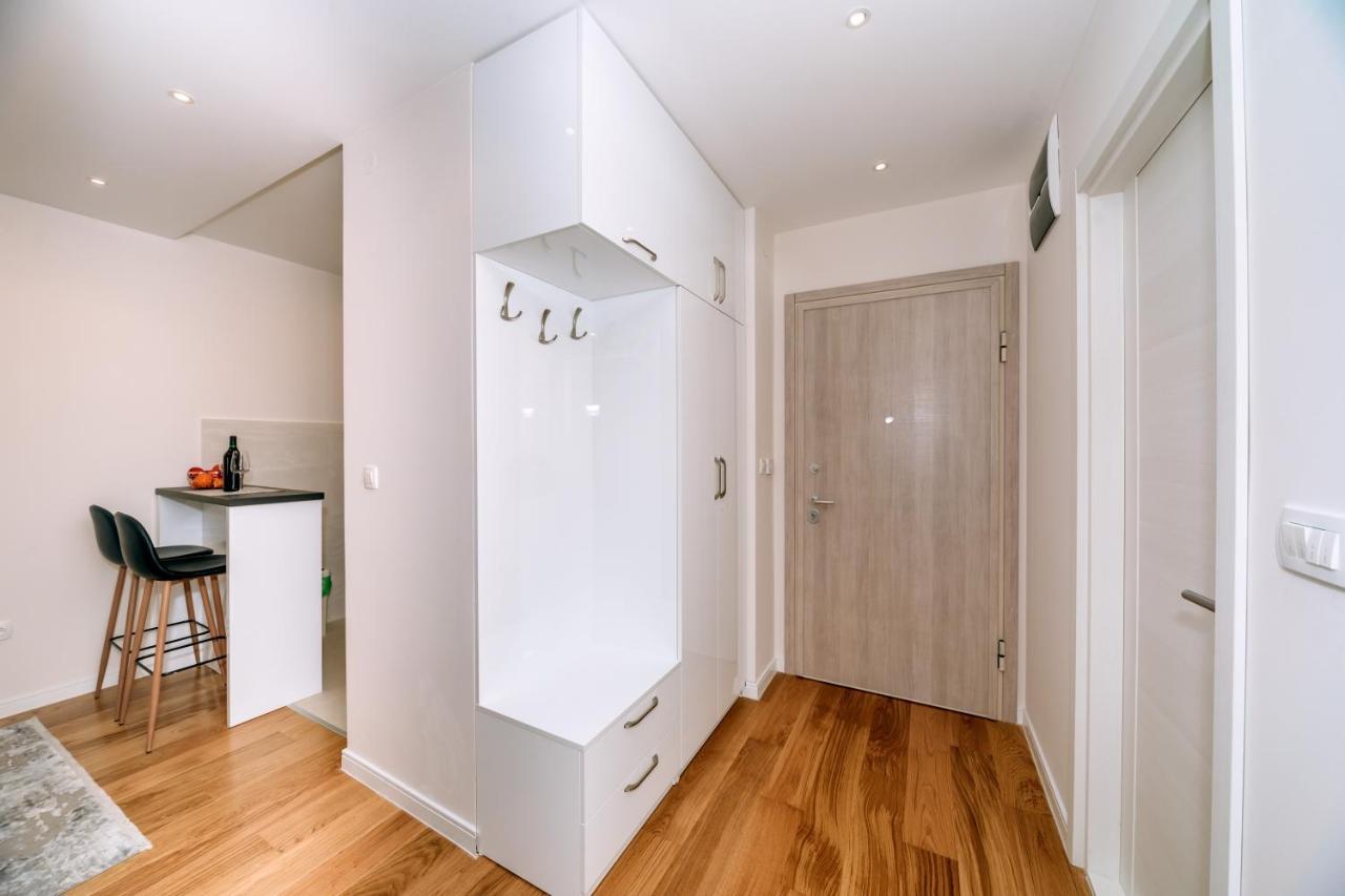 Eastside Apartment بار المظهر الخارجي الصورة