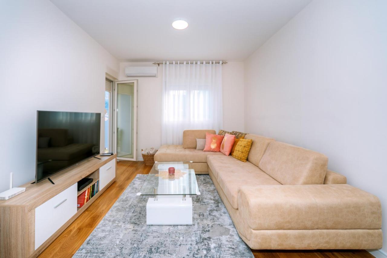 Eastside Apartment بار المظهر الخارجي الصورة
