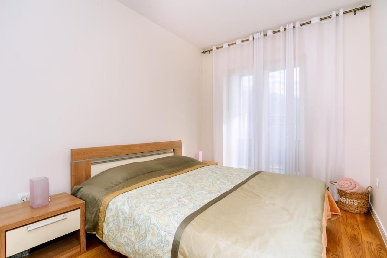 Eastside Apartment بار المظهر الخارجي الصورة