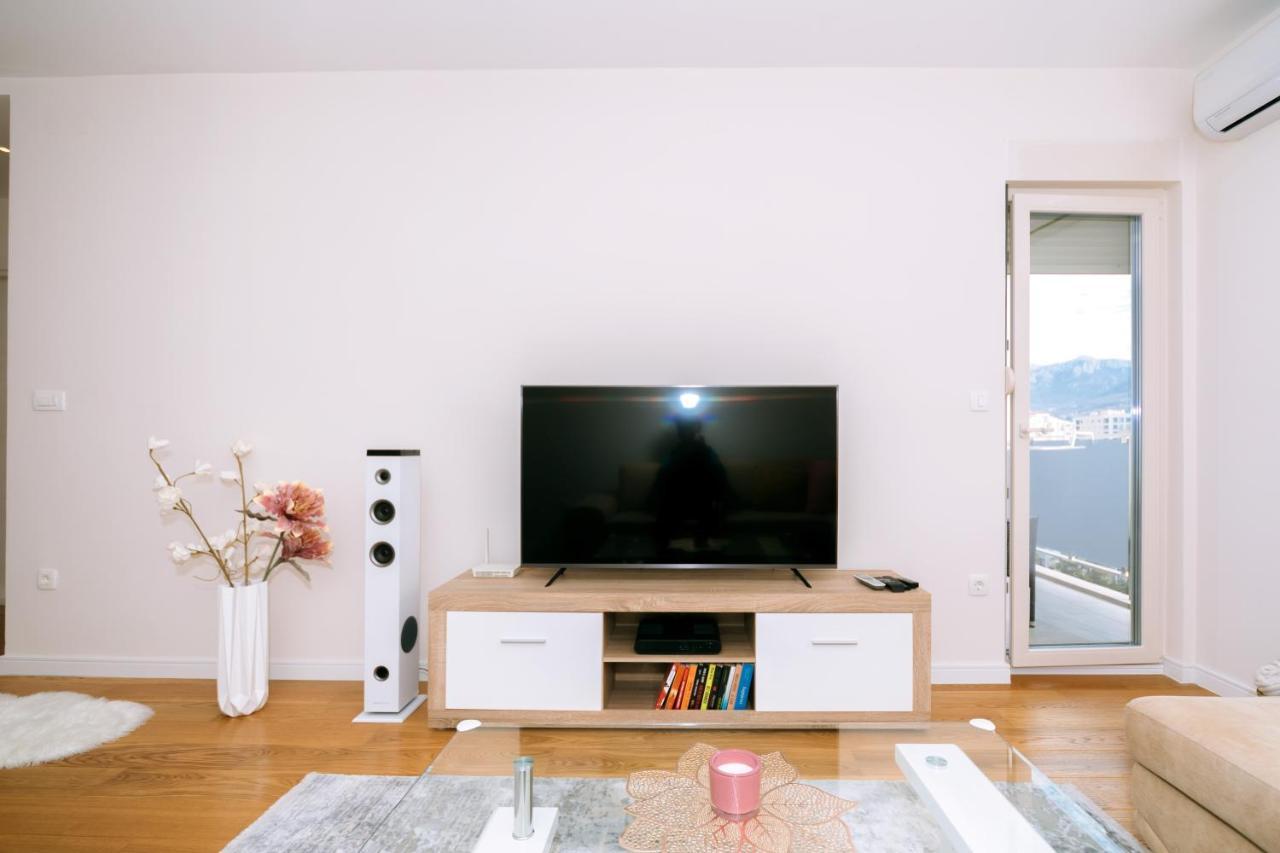 Eastside Apartment بار المظهر الخارجي الصورة