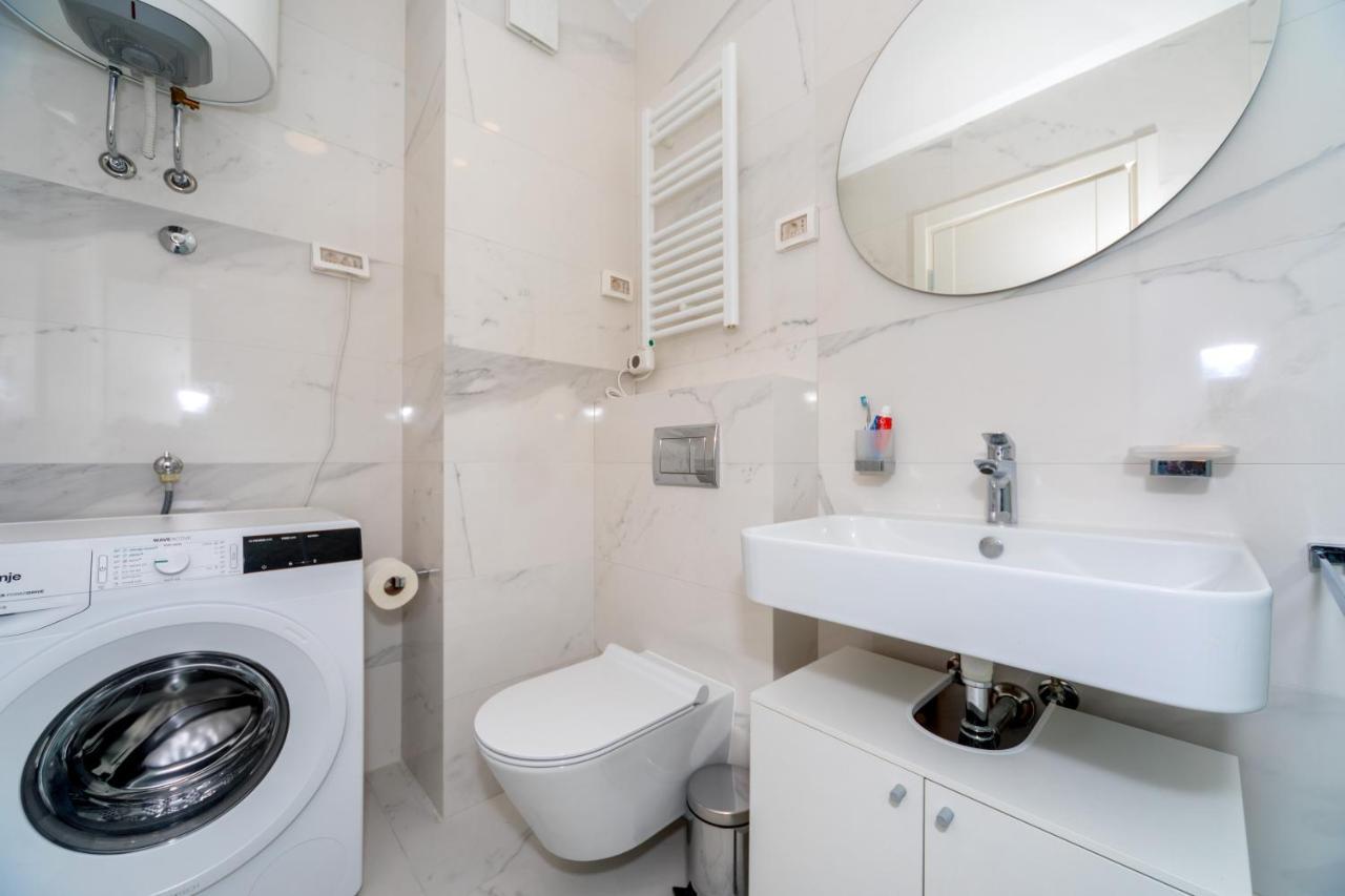 Eastside Apartment بار المظهر الخارجي الصورة