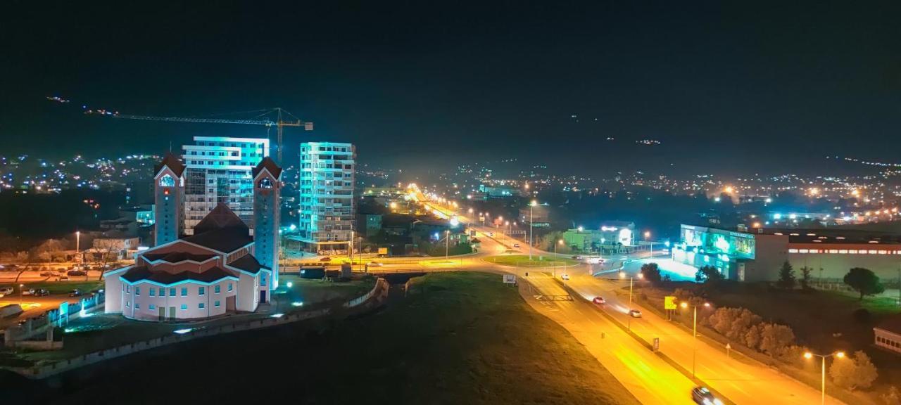 Eastside Apartment بار المظهر الخارجي الصورة