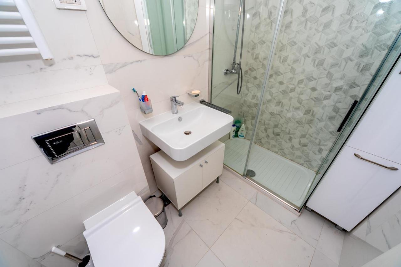 Eastside Apartment بار المظهر الخارجي الصورة
